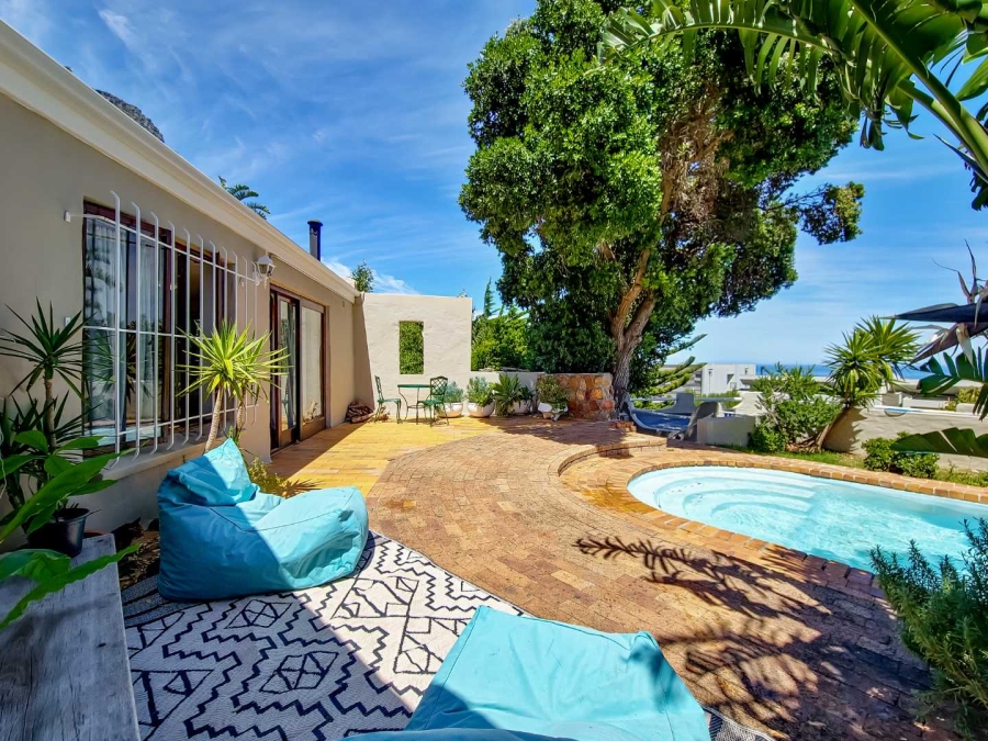 To Let 3 Bedroom Property for Rent in Camps Bay Western Cape